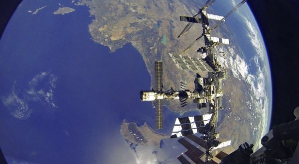 На МКС упало давление: переходная камера служебного модуля «Звезда» изолирована